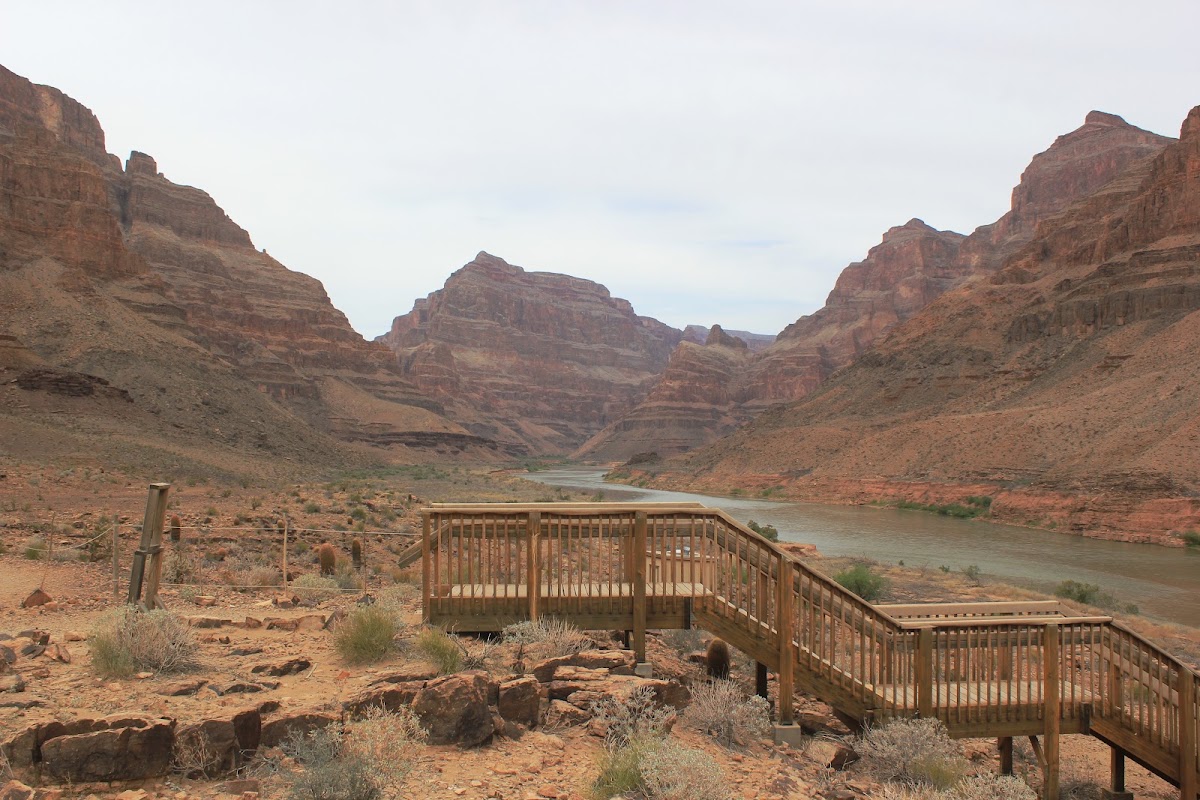 Maverick Helicopters Grand Canyon Landing Site
