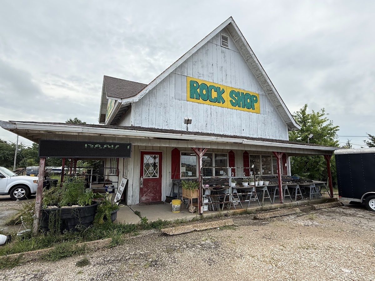 Fall Creek Rock Shop