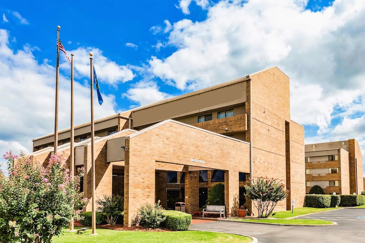Tulsa Square Hotel Central, I-44 By OYO