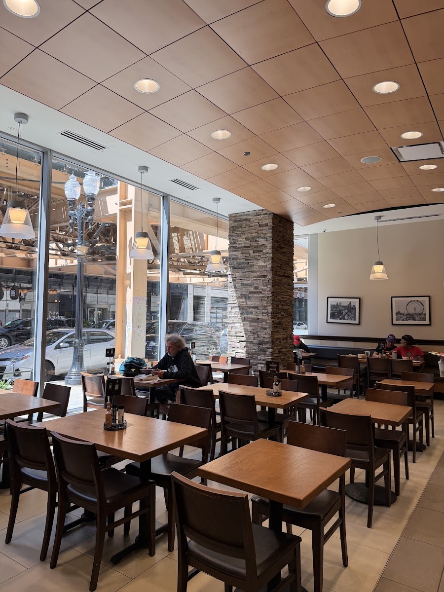 Boar's Head Cafe