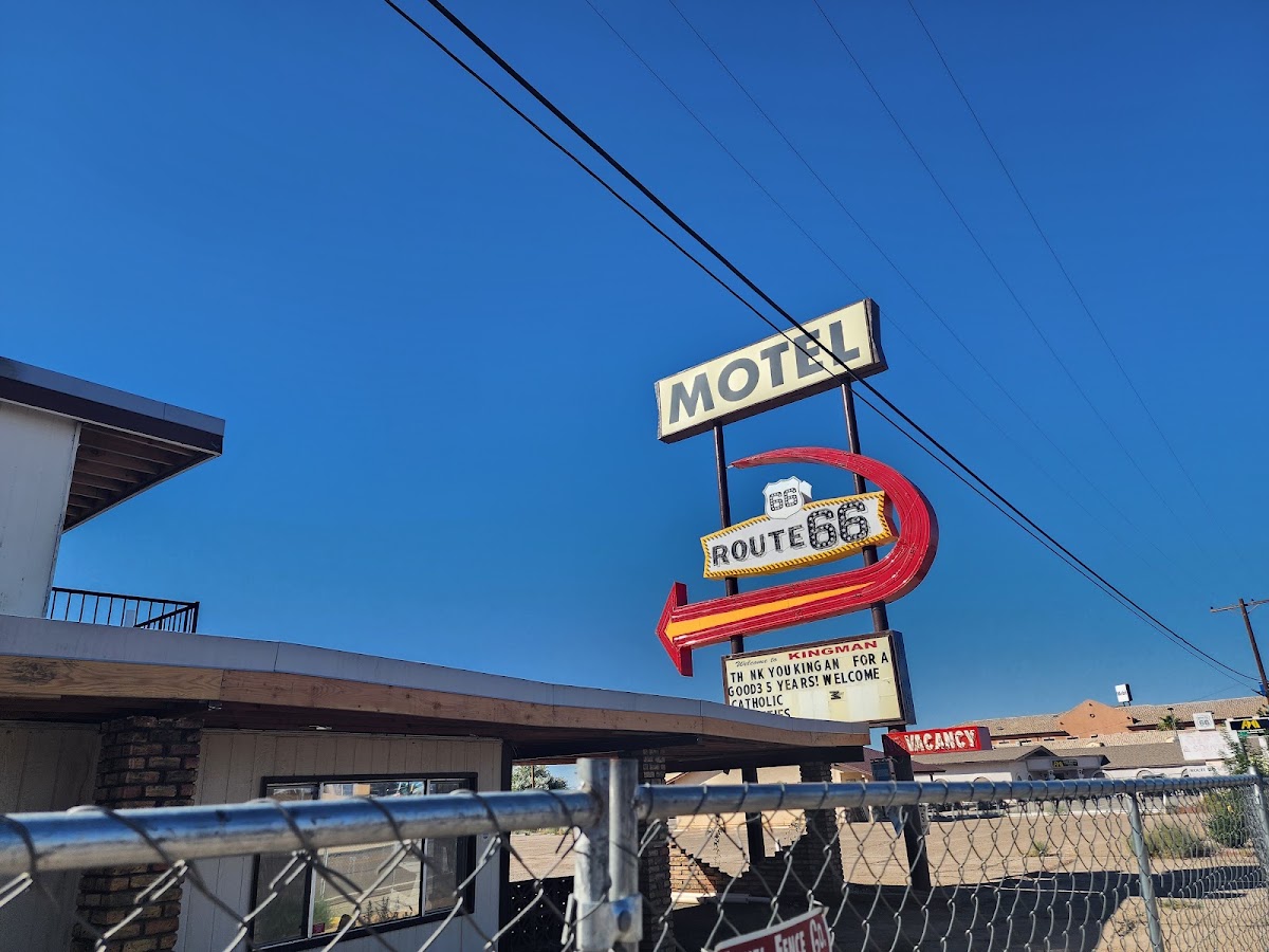 Route 66 Gifts & Souvenir Shop