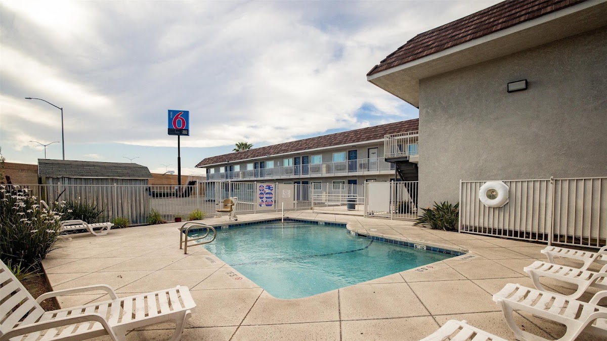 Motel 6 Ontario, CA - Airport