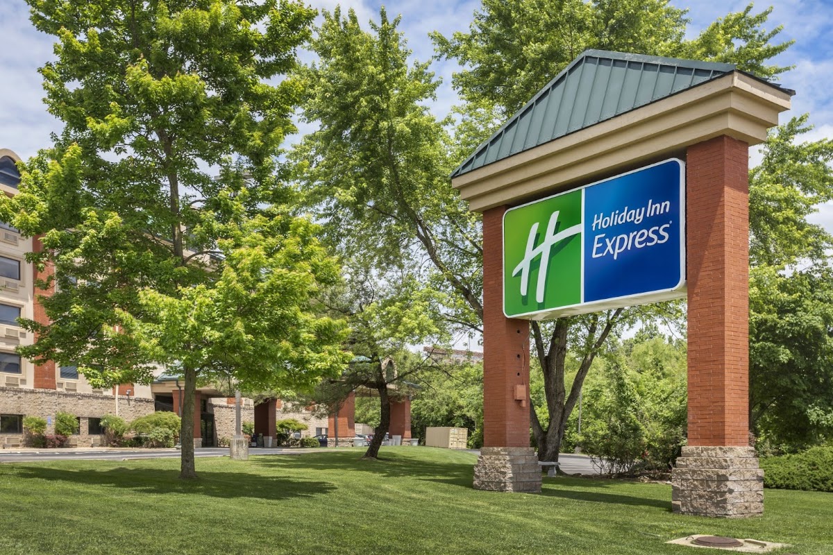 Holiday Inn Express Branson-Green Mountain Drive by IHG