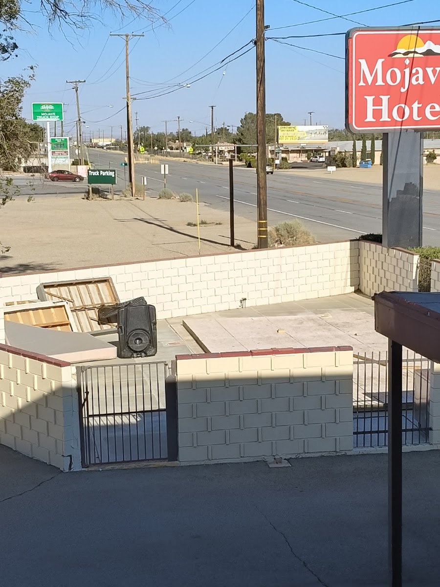 Mojave Hotel