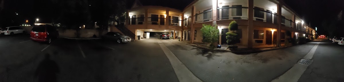 Evergreen Inn