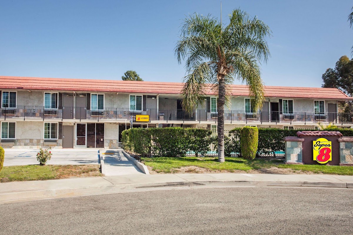 Super 8 by Wyndham Redlands/San Bernardino