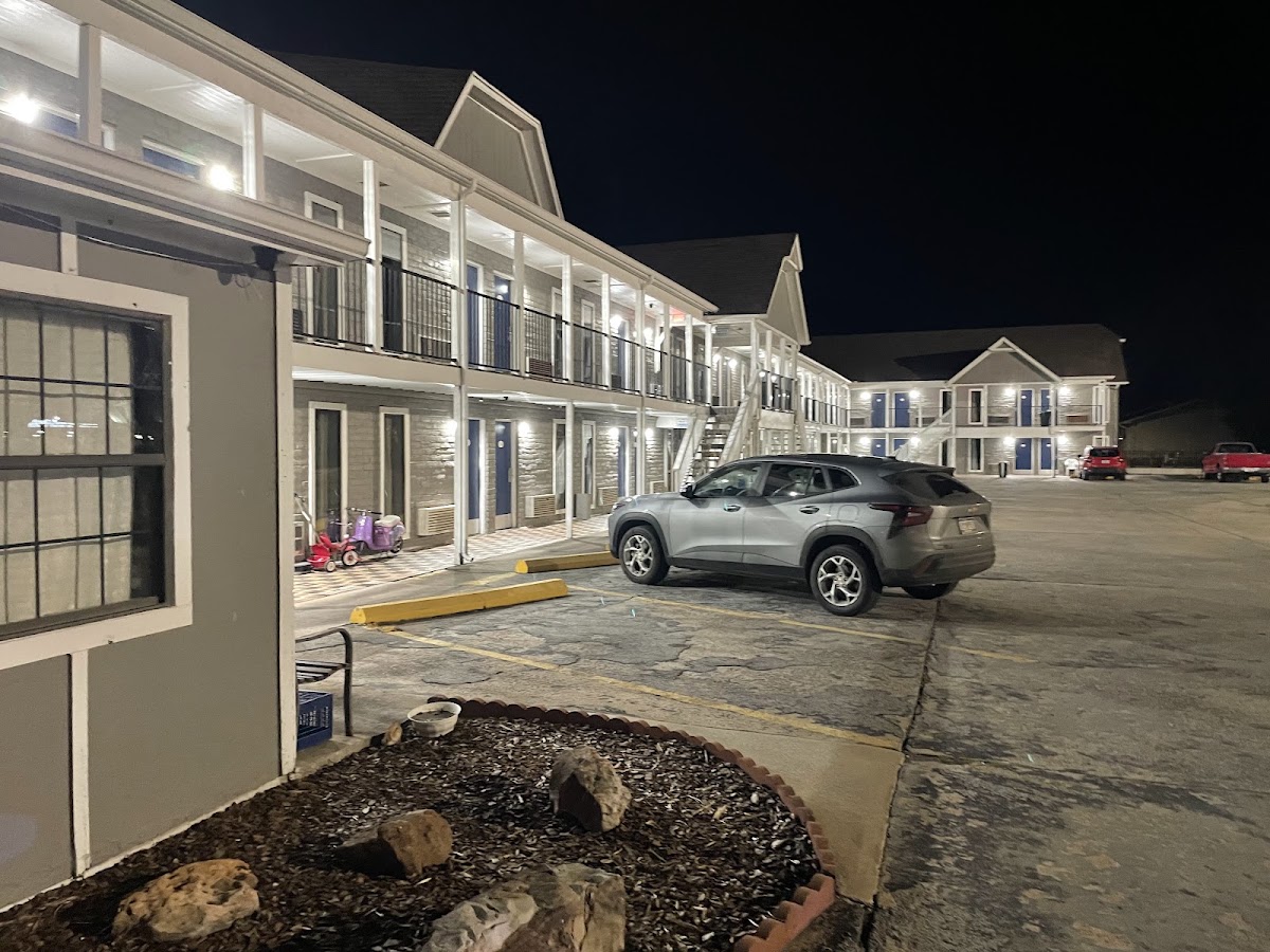 Carthage Inn