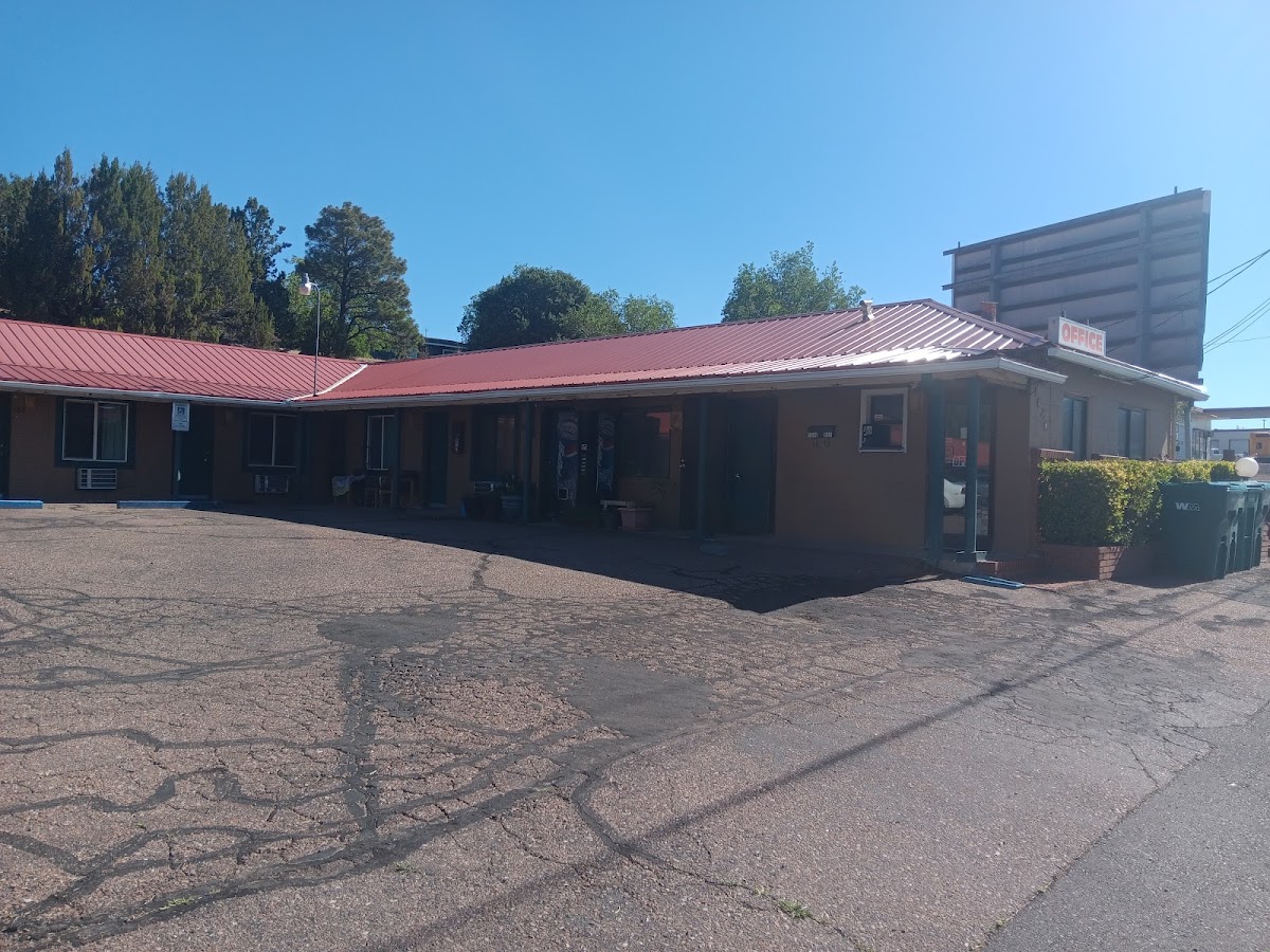 Snowy River Motel