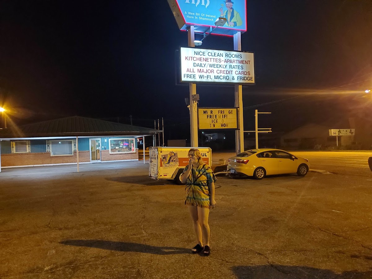 Blarney Inn