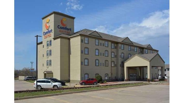 Comfort Suites Yukon - SW Oklahoma City