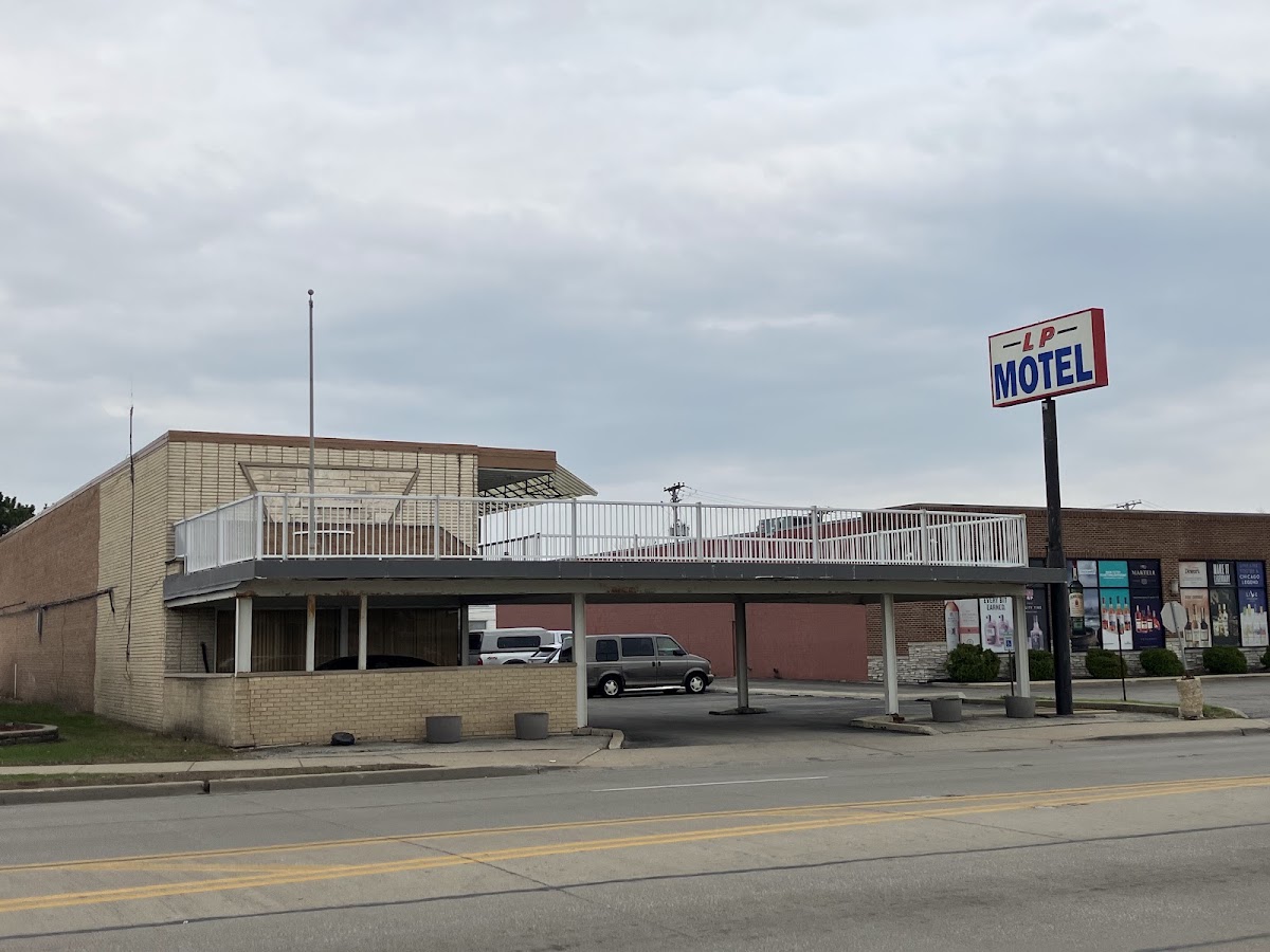 L.P. Motel