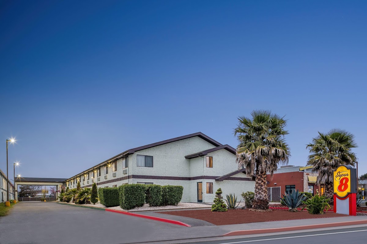 Super 8 by Wyndham Arcata