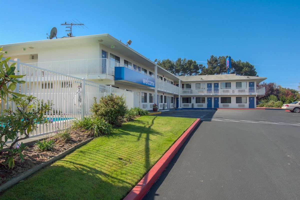 Motel 6 Arcata, CA  Cal Poly Humboldt