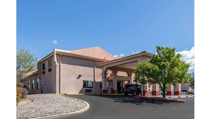 Quality Inn & Suites Albuquerque North near Balloon Fiesta Park