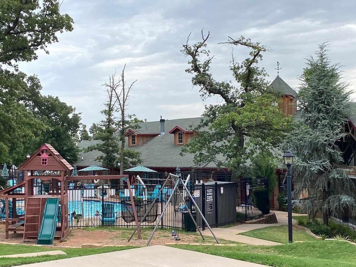 Twin Fountains RV Park