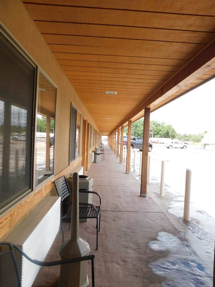 Largo Motel