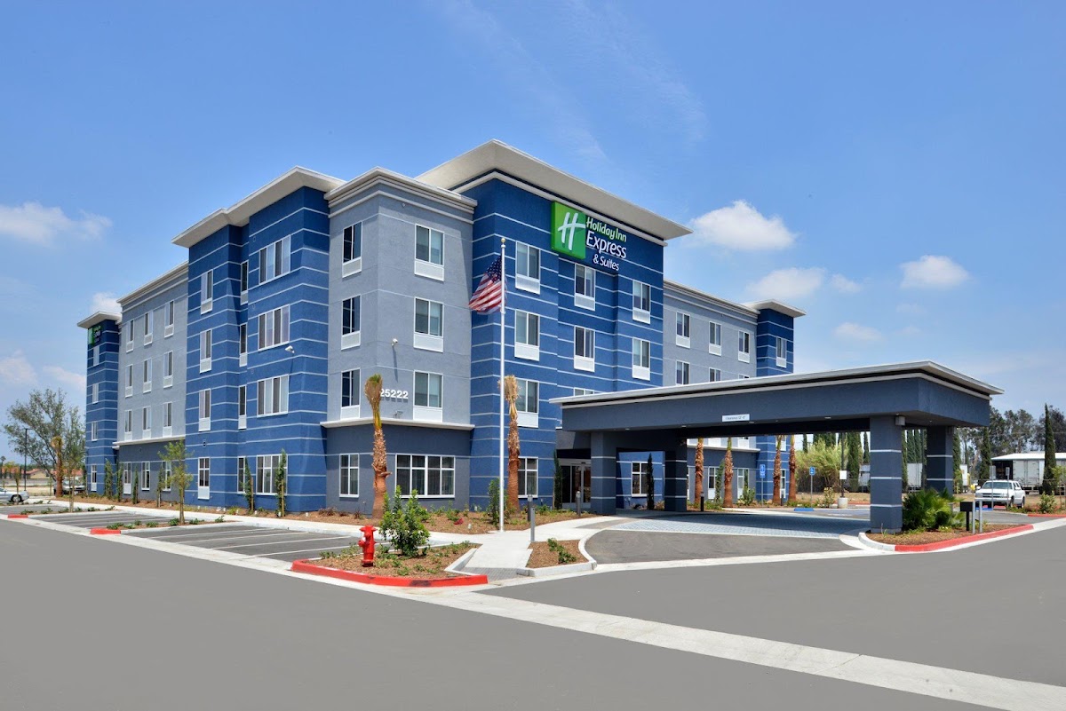 Holiday Inn Express & Suites Loma Linda- San Bernardino S by IHG