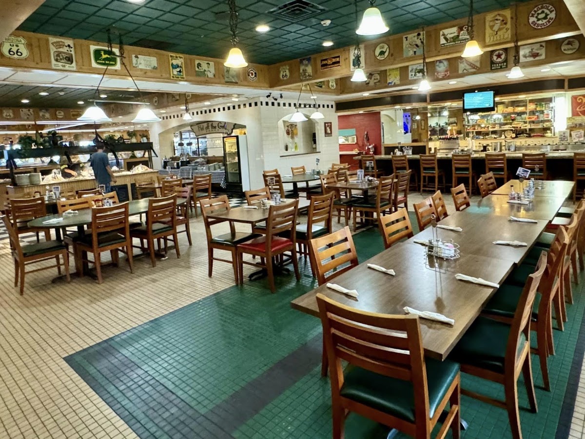 Dixie Family Restaurant