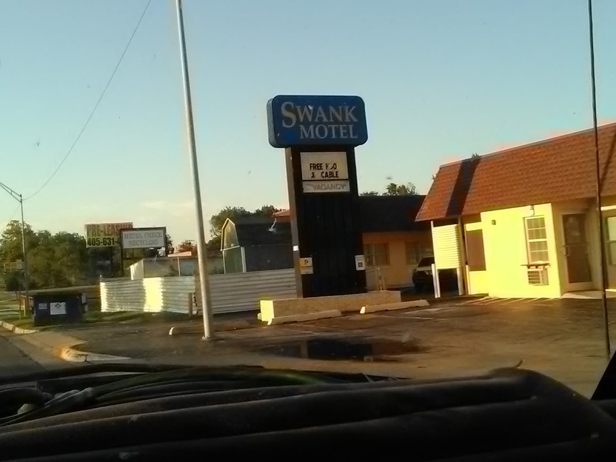 Swank Motel