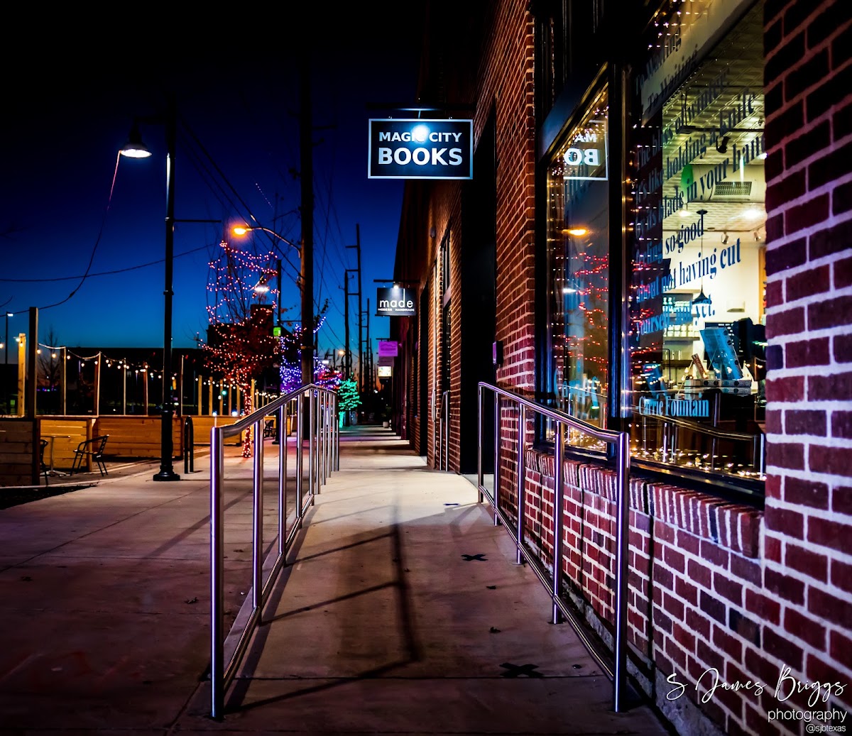 Magic City Books
