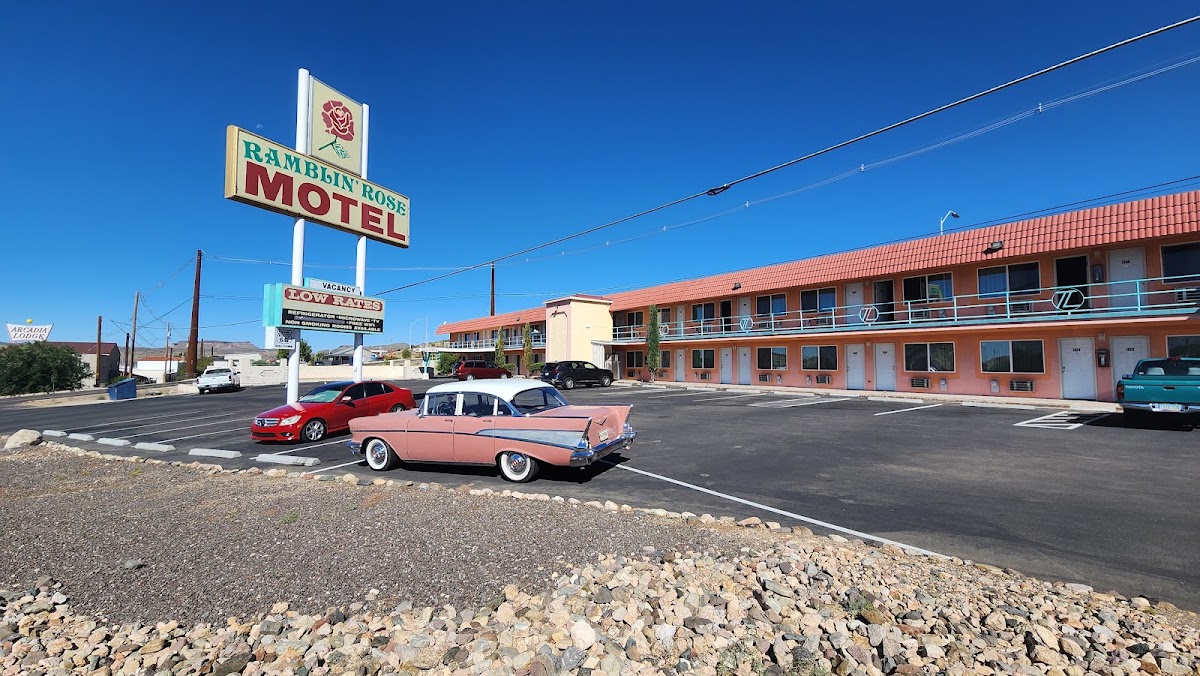 Ramblin Rose Motel
