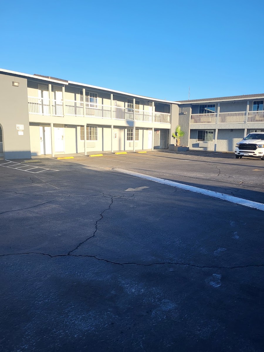 Tri City Inn