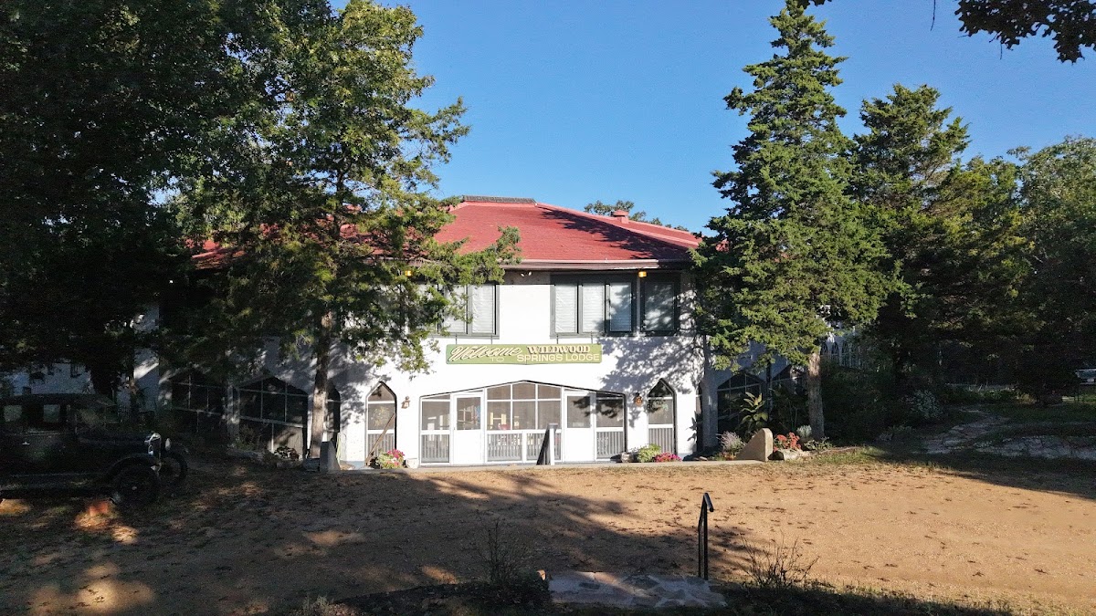 Wildwood Springs Resort