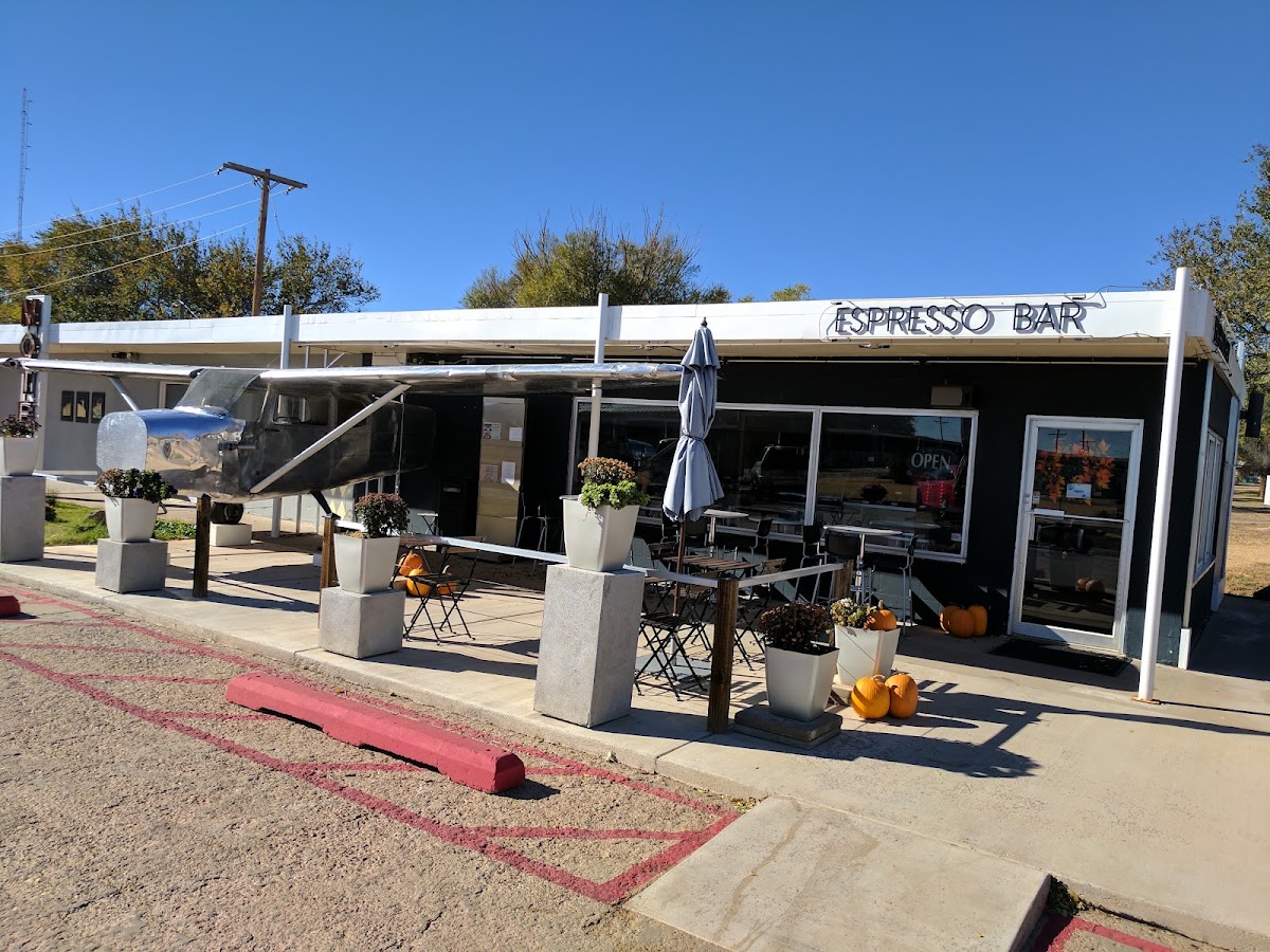 Circa Coffee Shop at the Historic Route 66 Motel