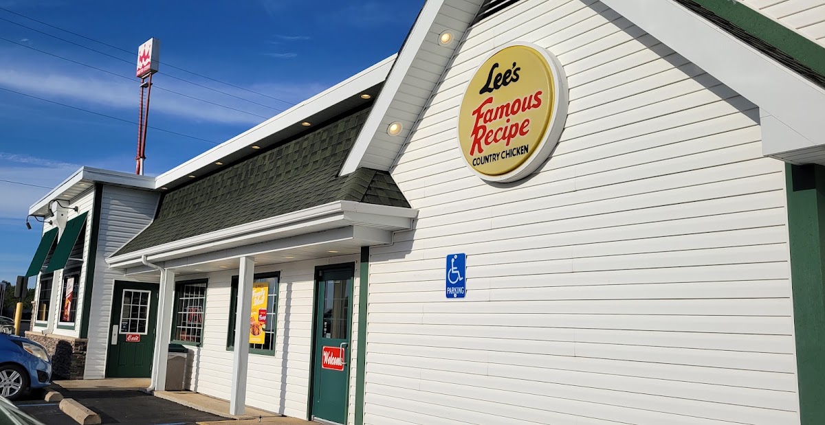 Lee's Famous Recipe Chicken