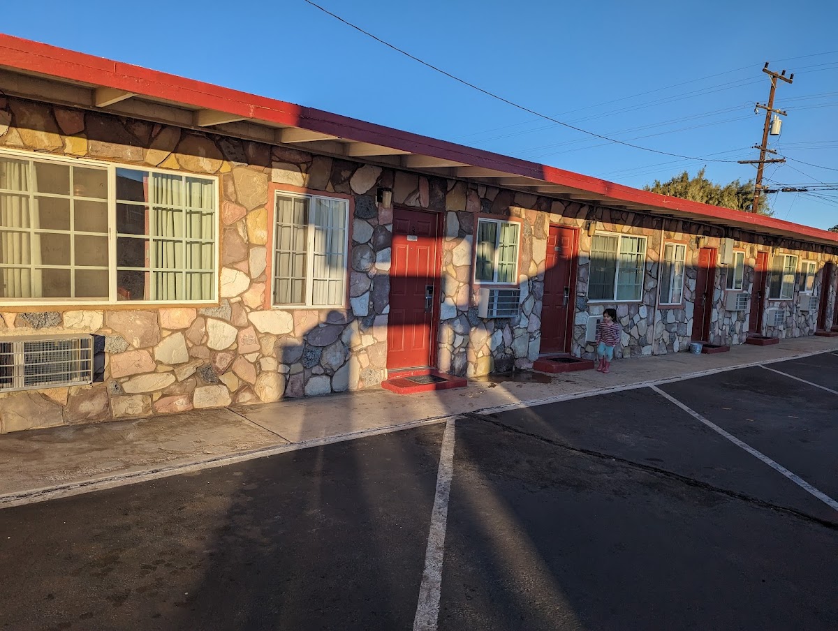 Boron Motel