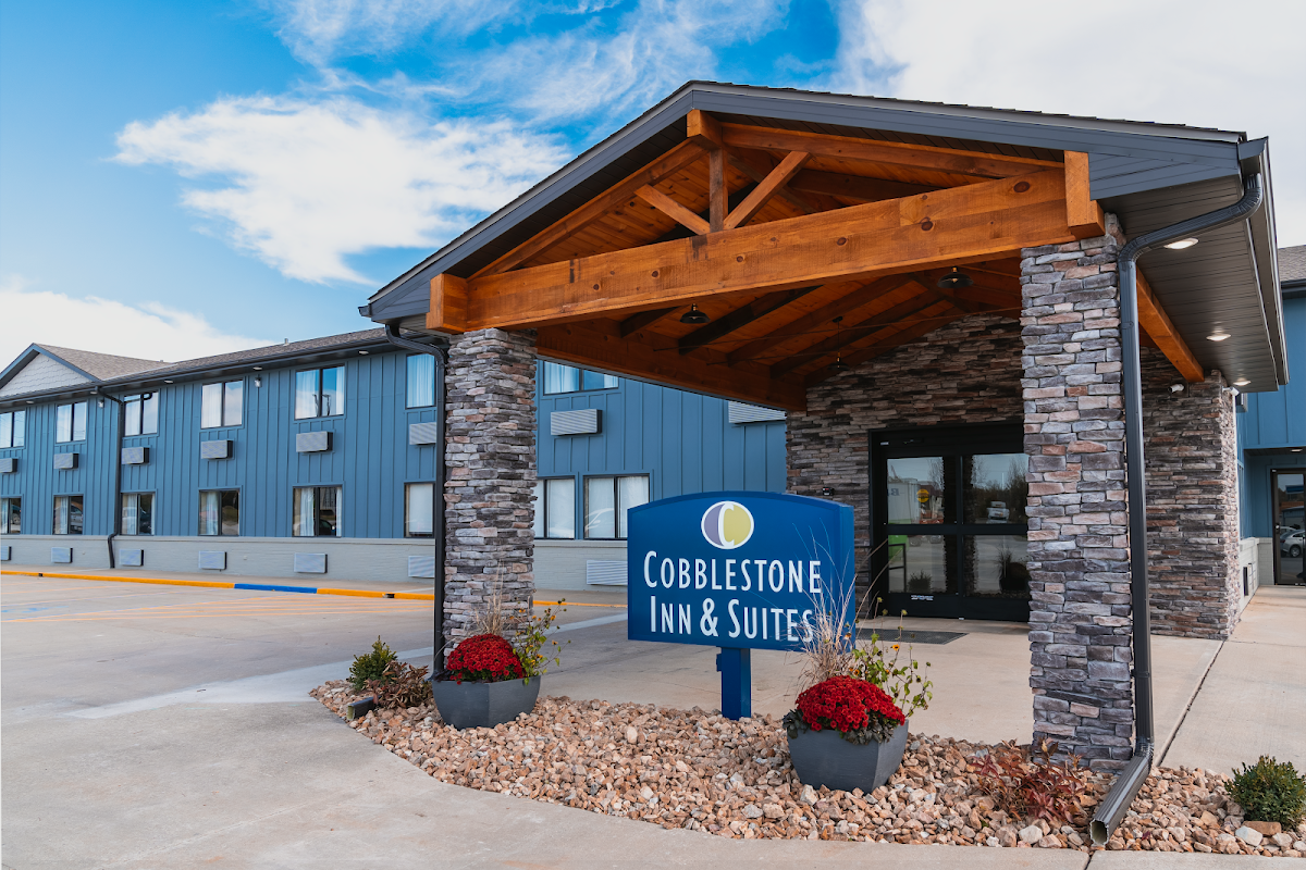 Cobblestone Inn & Suites - Trenton
