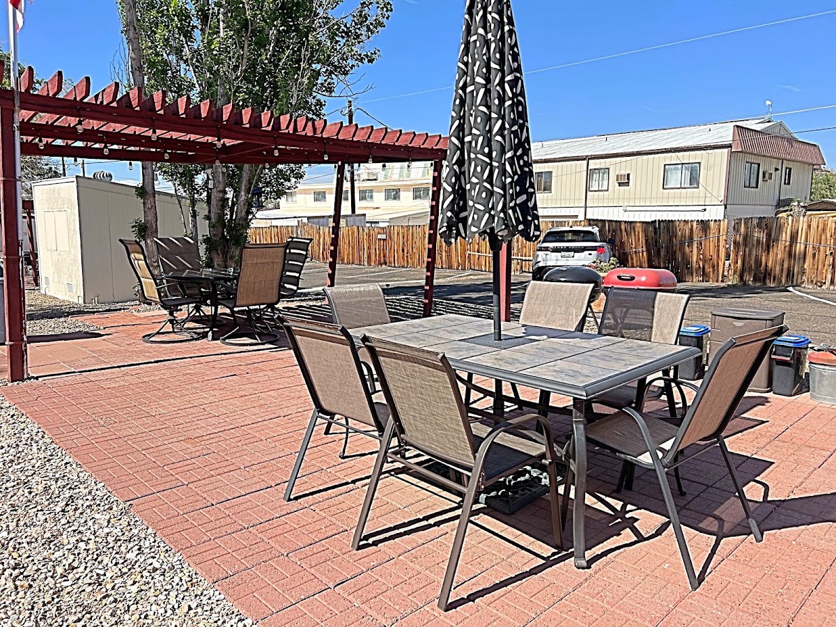 Desert Canyon Inn