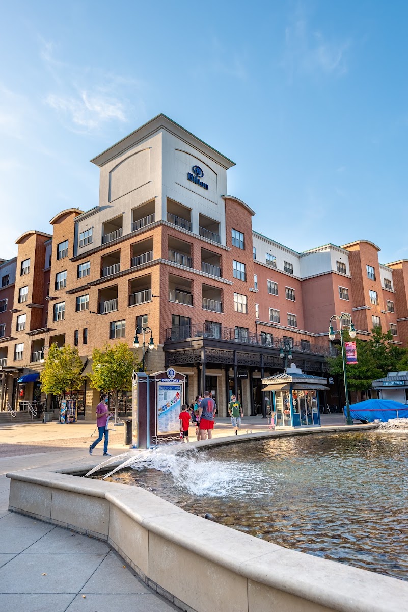 Hilton Promenade at Branson Landing