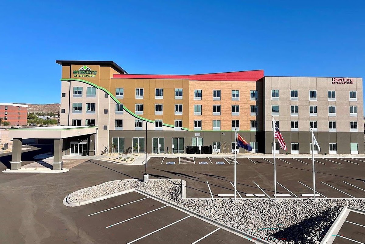 Hawthorn Extended Stay by Wyndham Kingman