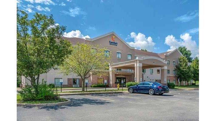 Comfort Inn & Suites St. Louis-O'Fallon