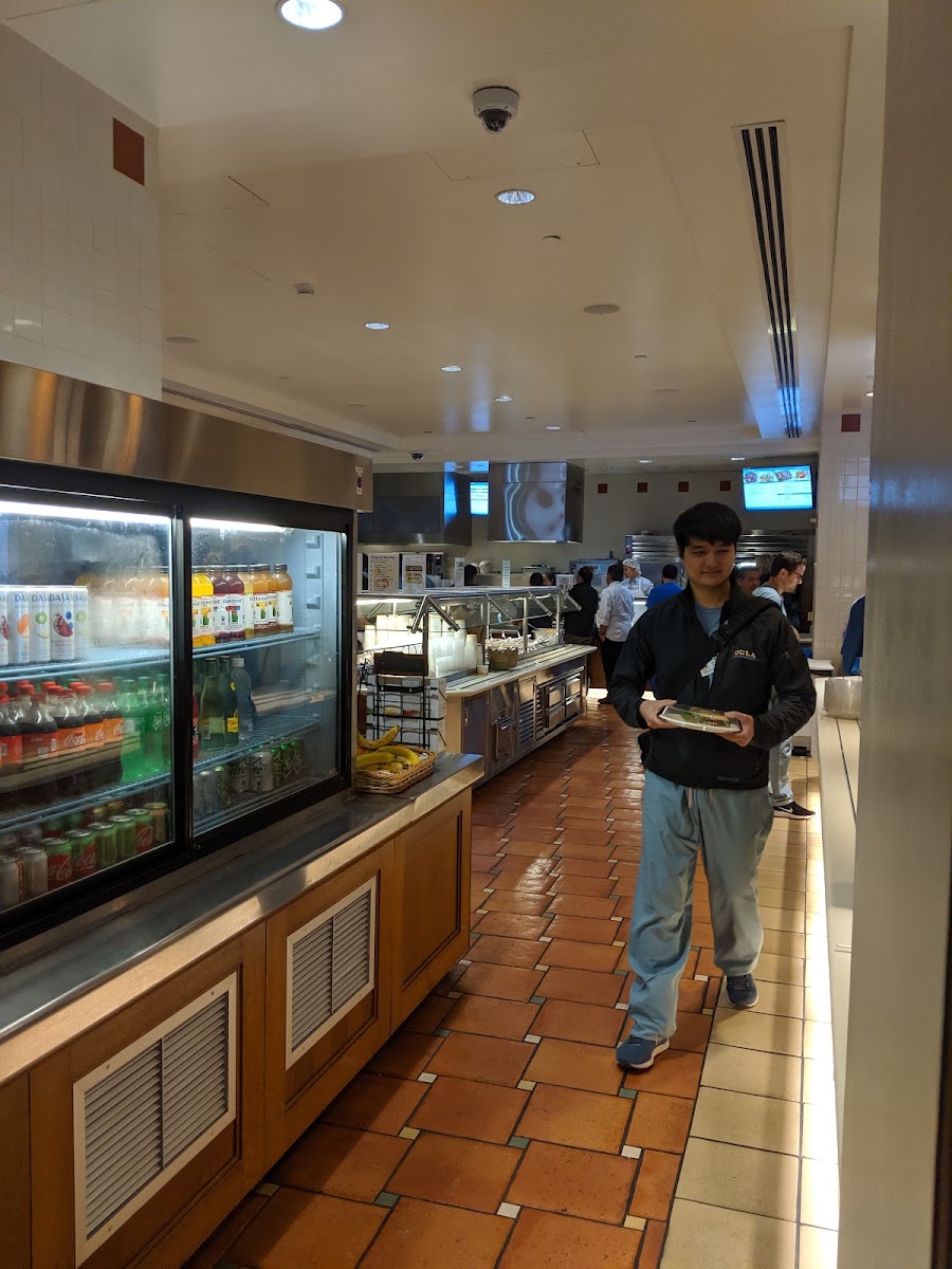 UCLA Santa Monica Medical Center - Cafeteria
