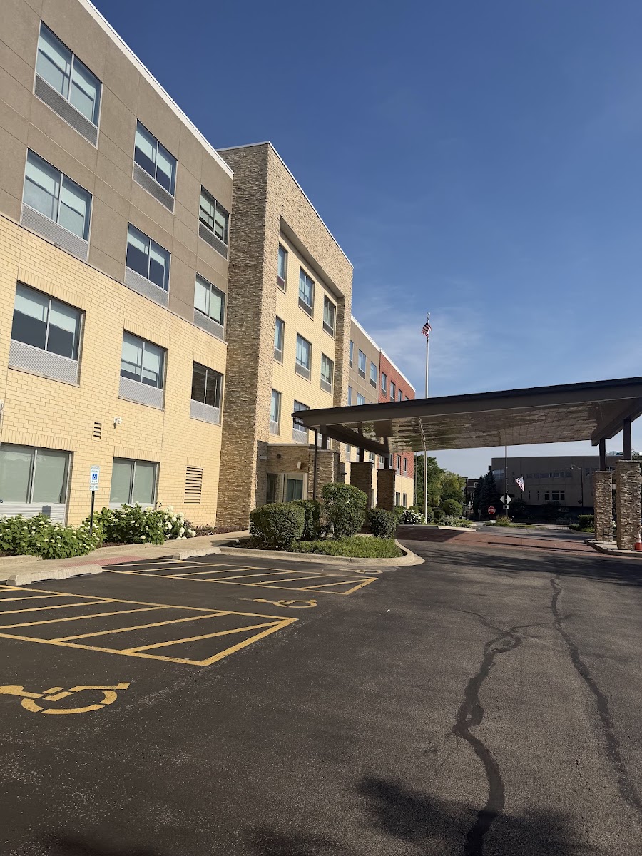 Holiday Inn Express & Suites Chicago North Shore - Niles by IHG