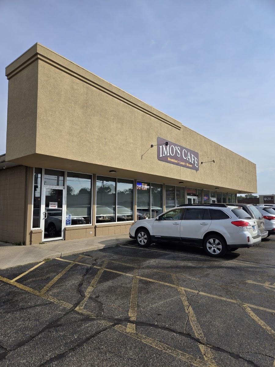 Imo's Cafe Lincoln