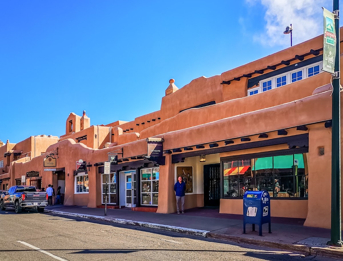 Detours at La Fonda