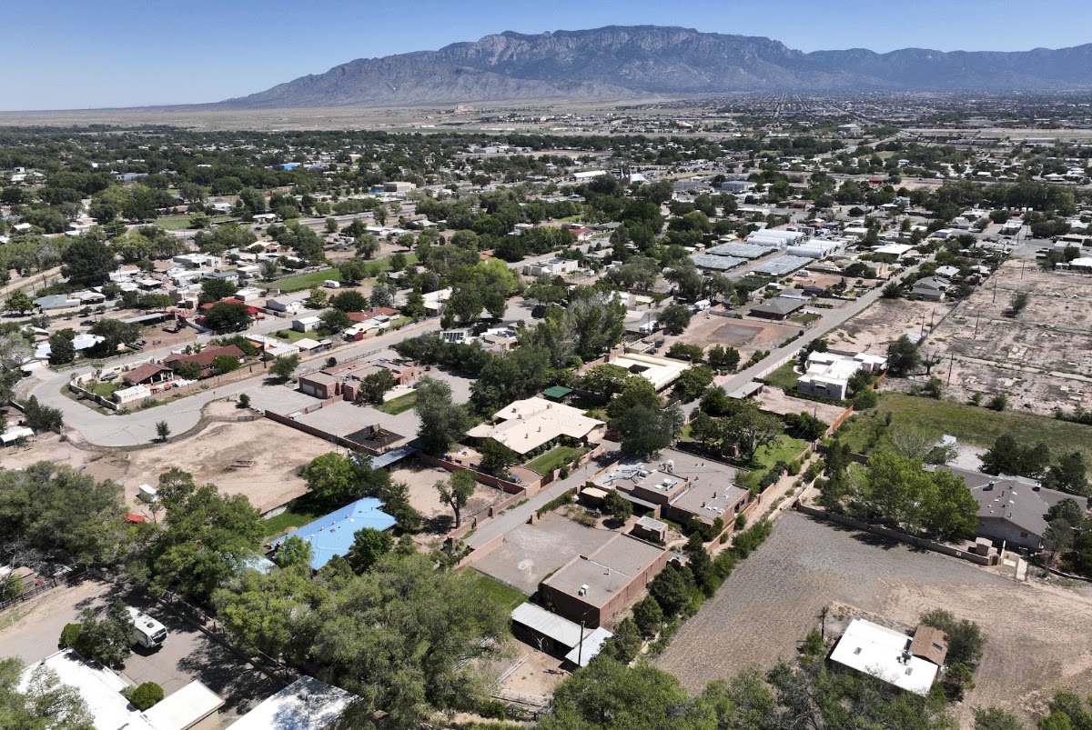 Loba Luna Bed and Breakfast