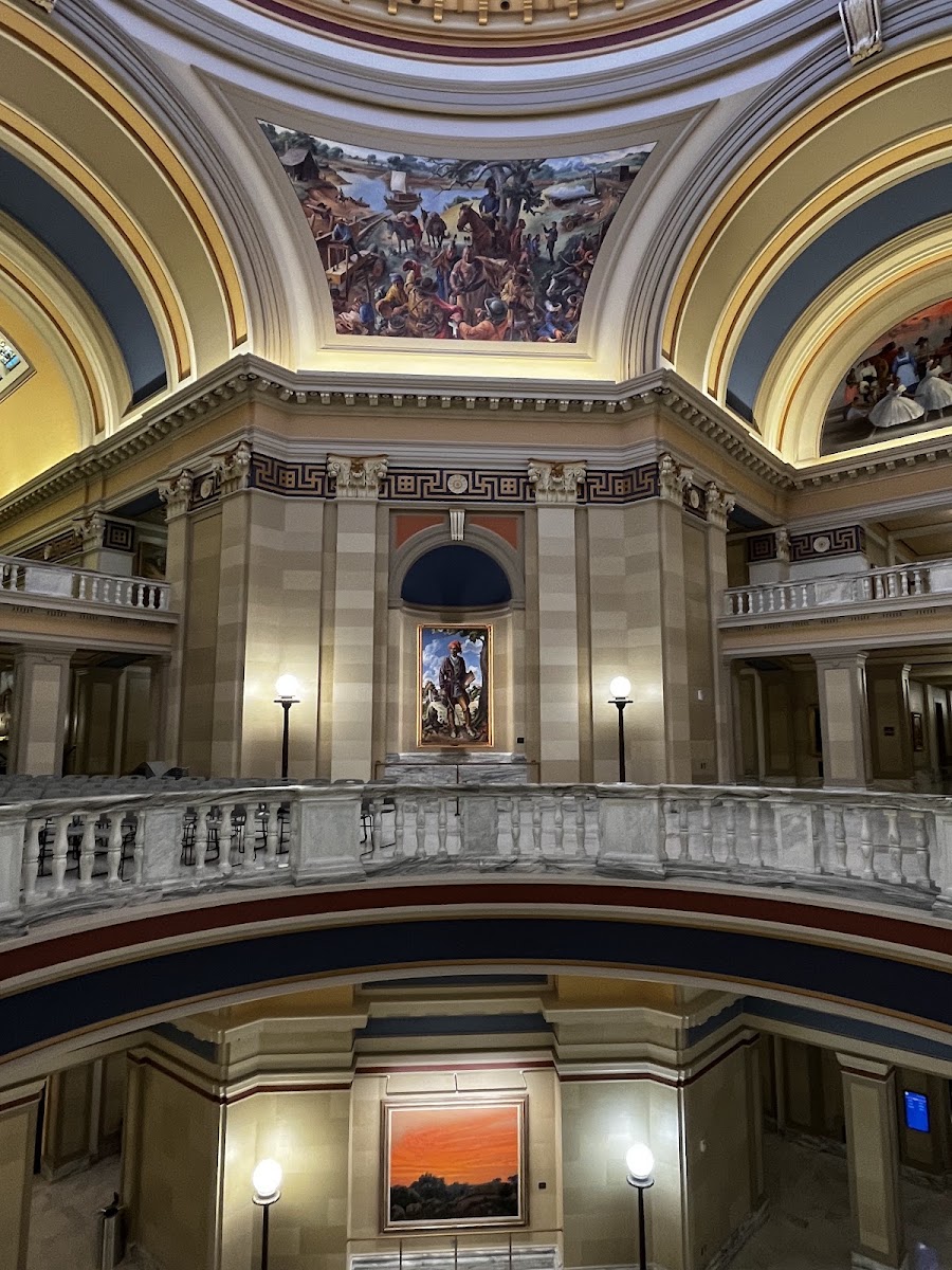 State Capitol Tourism Information Center