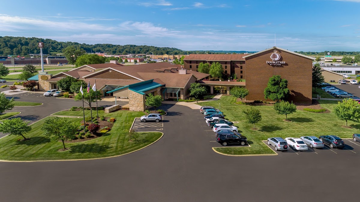 DoubleTree by Hilton Collinsville - St. Louis