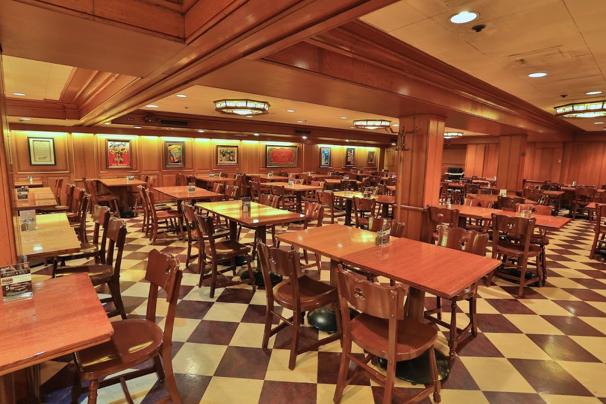 The Berghoff Restaurant