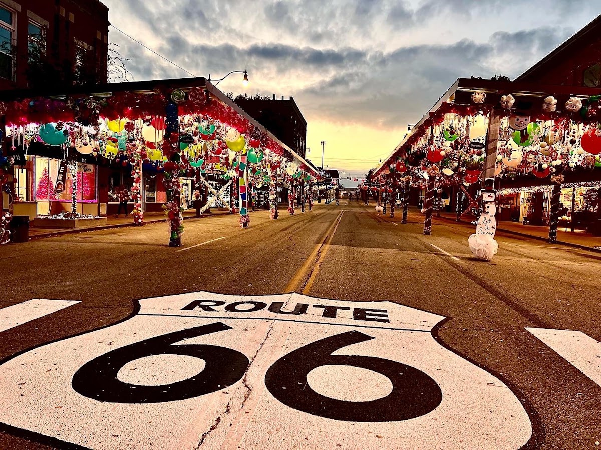 Route 66 Christmas Chute