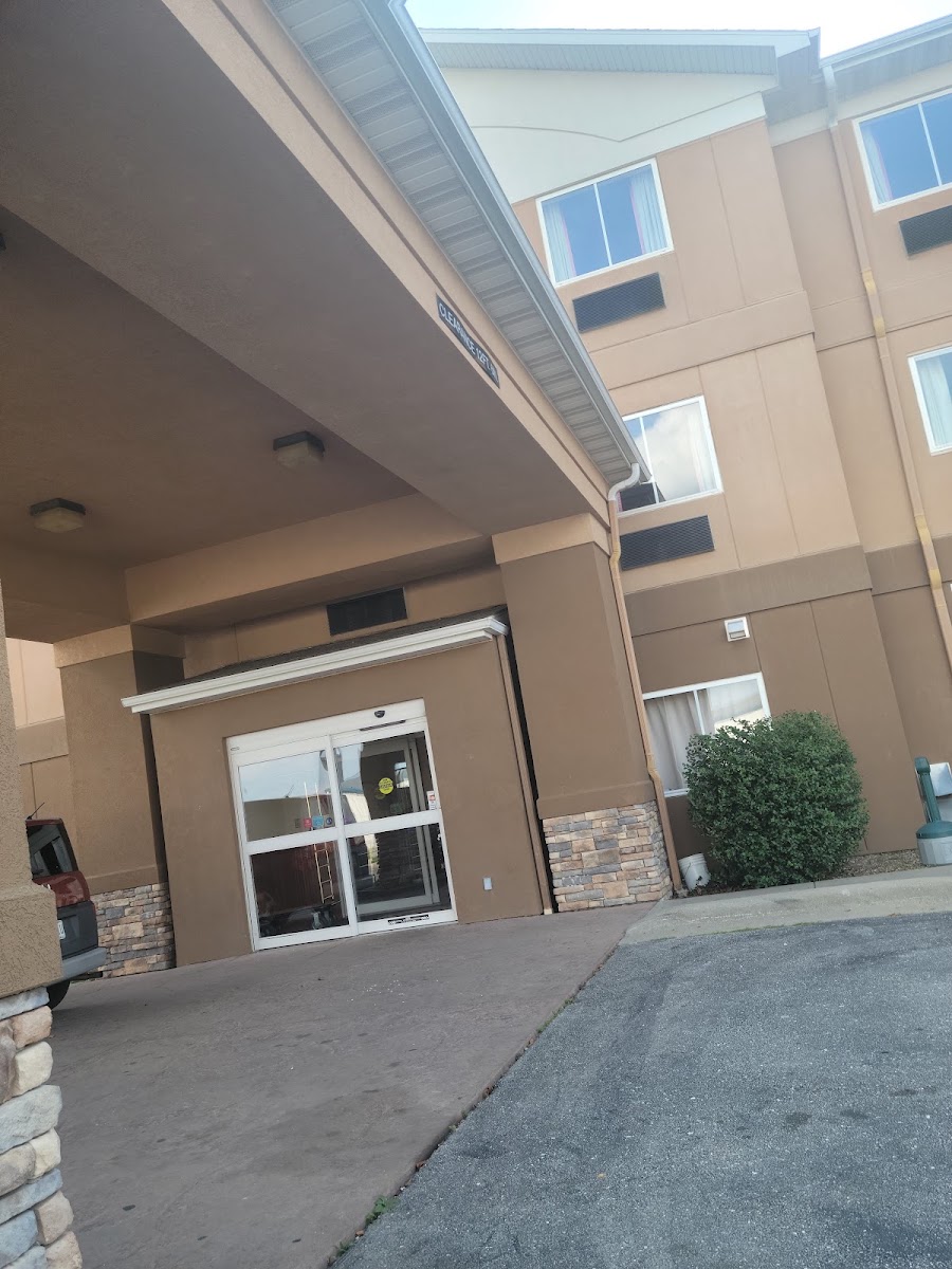 Super 8 by Wyndham St Robert Ft Leonard Wood Area