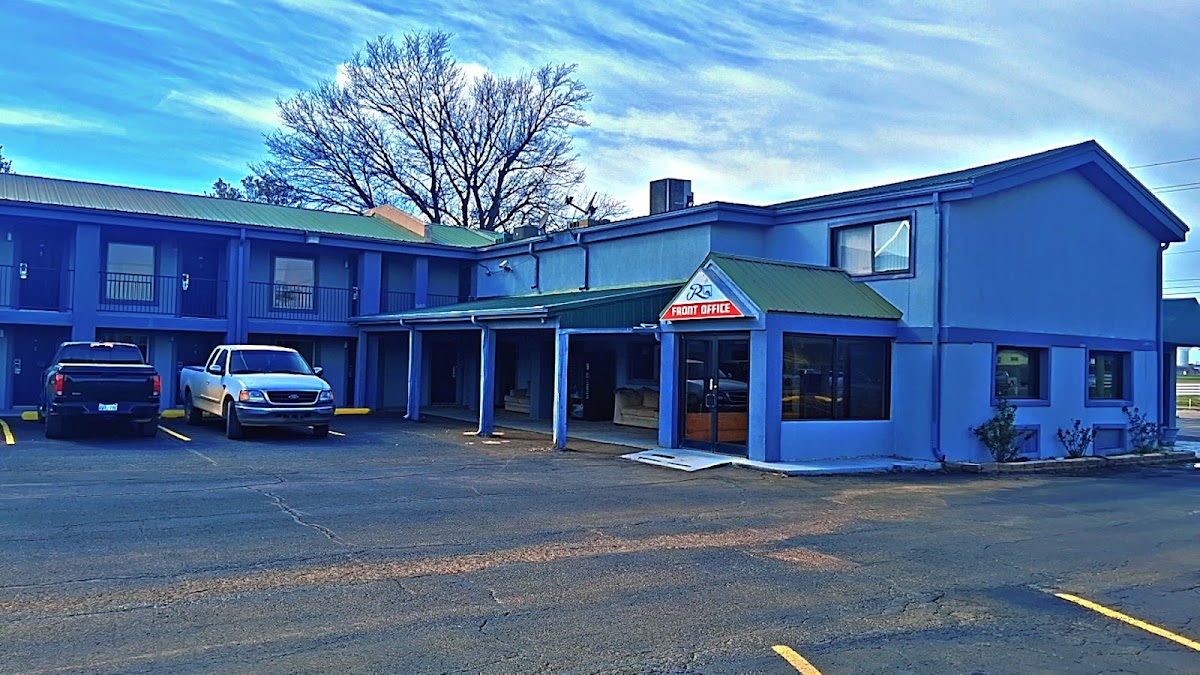 HWY Express Inn & Suites