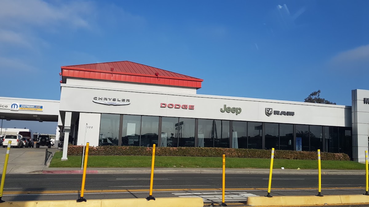 Moss Bros. Chrysler Dodge Jeep RAM San Bernardino