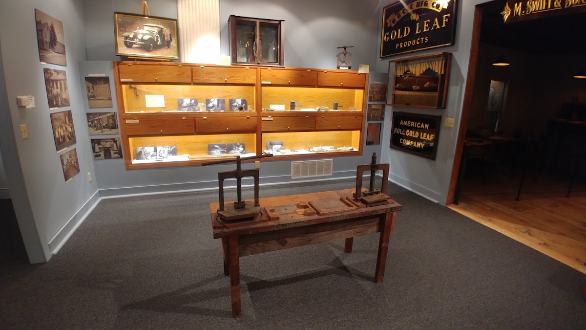 Museum Of The Gilding Arts