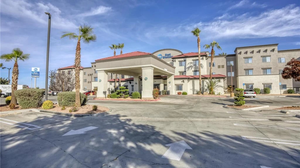 Best Western Hesperia-Victorville Suites