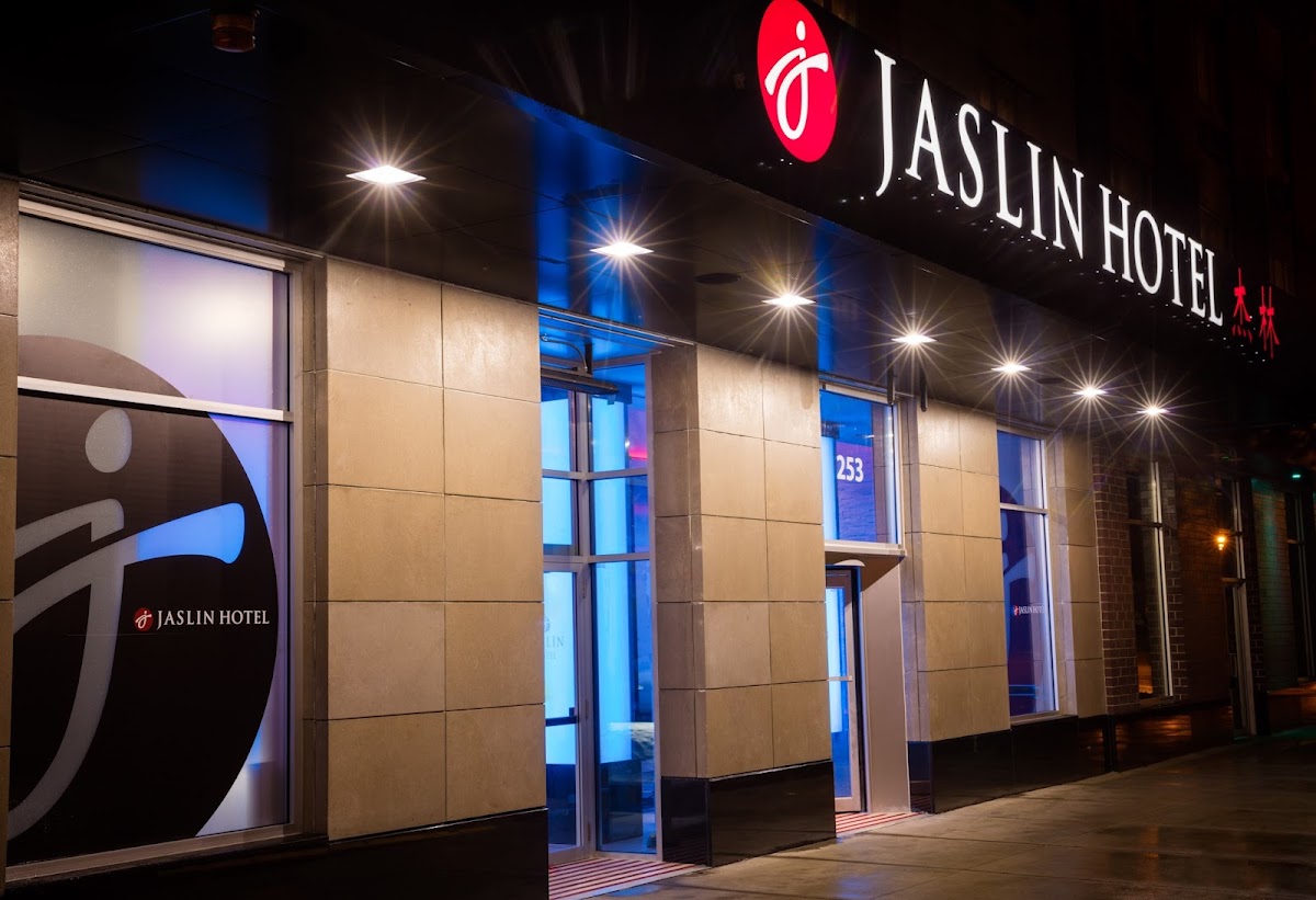 Jaslin Hotel
